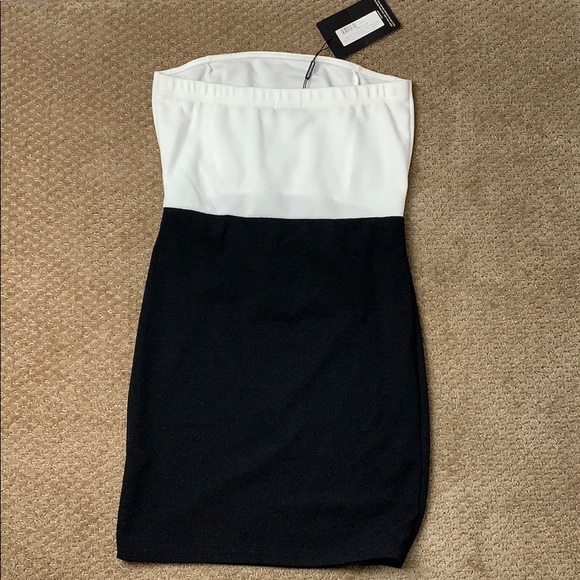 PrettyLittleThing Bandeau Cut Out Bodycon Dress - Picture 3 of 7